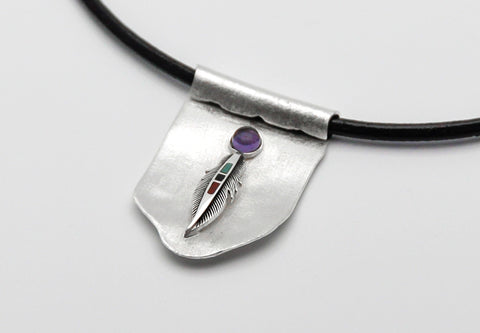 Holy Feather Pendant, Silber Anhänger Feder, Ethnischer Schmuck, Tribalschmuck, Talisman, Federschmuck, Amethyst Kette, Native Schmuck