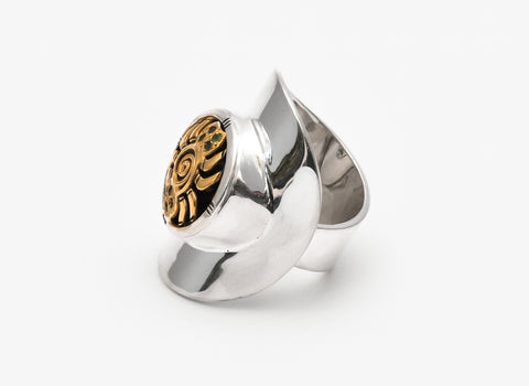 Ethnischer Schmuck, Spinne Silber Schildring, Tribalschmuck, Talisman, Shield Ring Spider Motif, Schmuck Tiermotiv, animalischer Schmuck, Arachnophobie, Shield Ring
